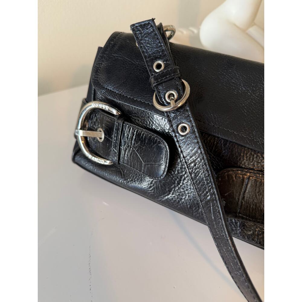 Franco Sarto Black Leather Buckle Shoulder Bag 🖤 - Picture 4 of 5